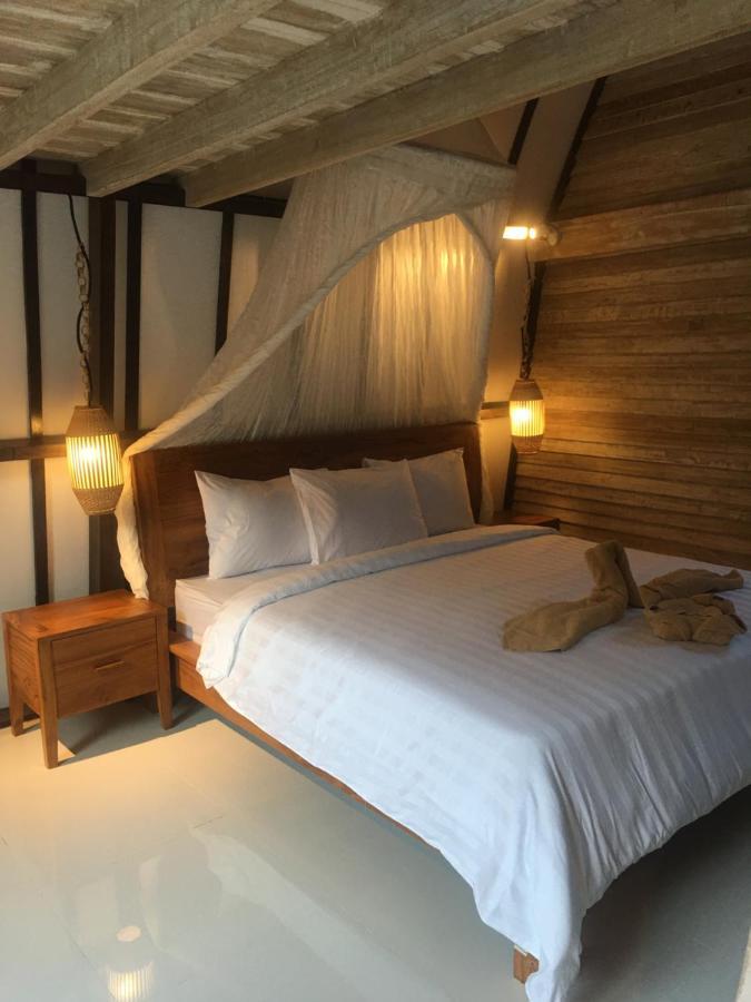 Coco Bale Hotel Gili Meno Exterior photo